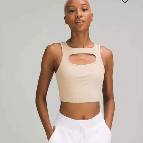 lululemon LA cut out tank - Picture 1 of 4